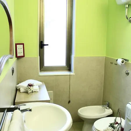 L'angoletto Bed & Breakfast *